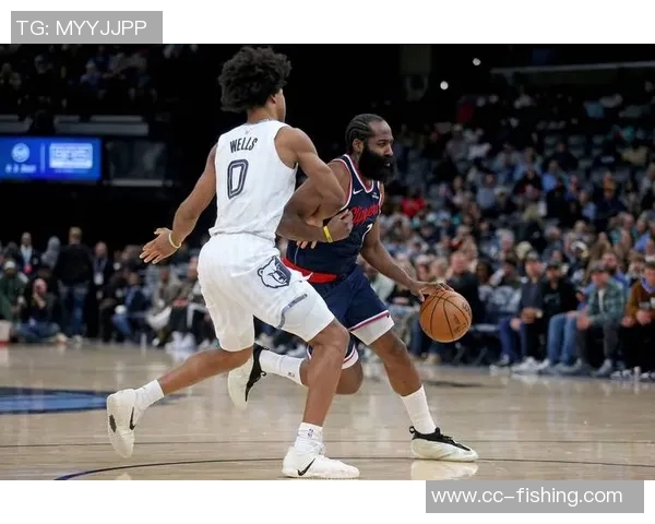 科比桑德斯首发替代小卡祖巴茨与科林斯出战前景不明