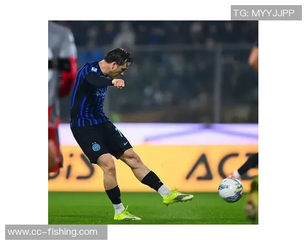 费拉拉称赞国米进攻火力强大巴斯托尼在嘘声中表现出色 费拉拉称赞国米进攻火力强大巴斯托尼在嘘声中表现出色